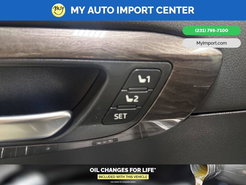 Used 2023 Toyota Highlander Limited image 11