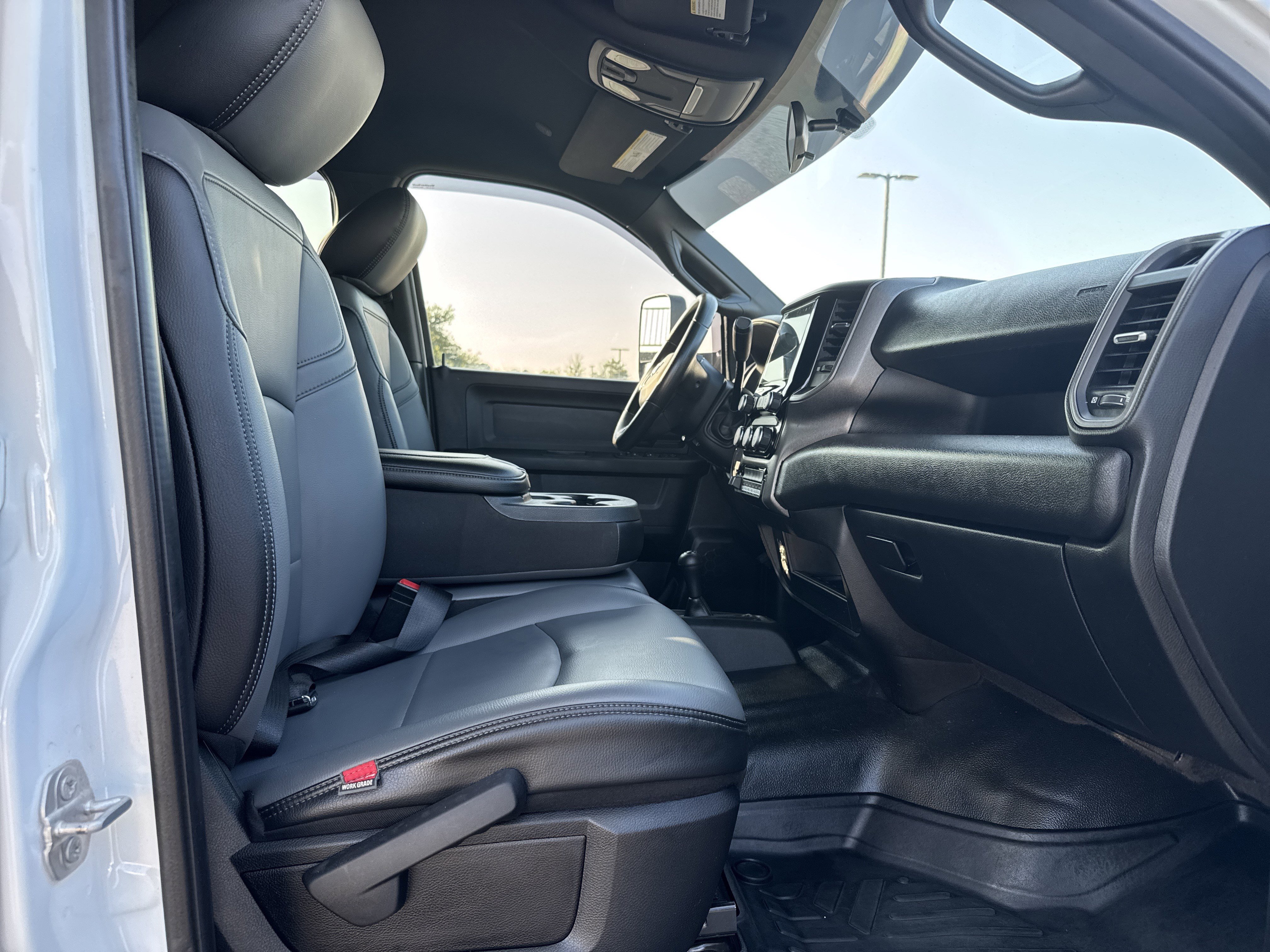 Used 2022 RAM 3500 Tradesman w/ Electrical Accessory Group image 30