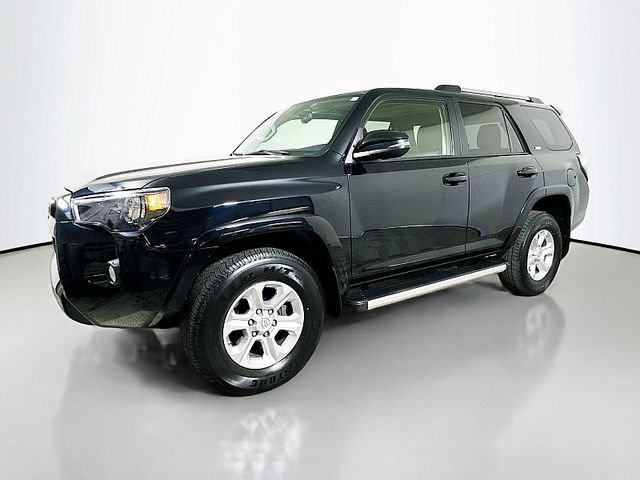 Used 2019 Toyota 4Runner SR5 Premium AWD/4WD image 3