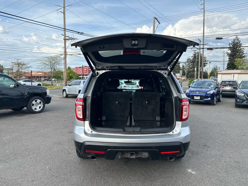 Used 2011 Ford Explorer Limited w/ 301A Rapid Spec Order Code FWD image 7