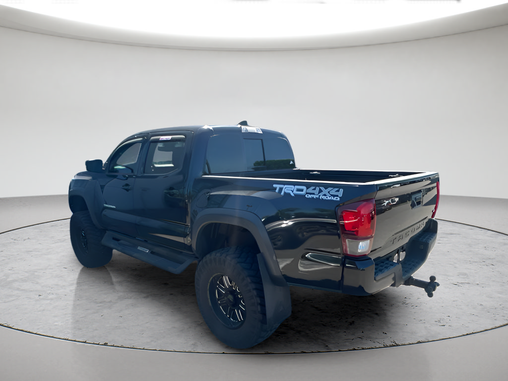 Used 2019 Toyota Tacoma TRD Off-Road w/ Technology Package AWD/4WD image 6