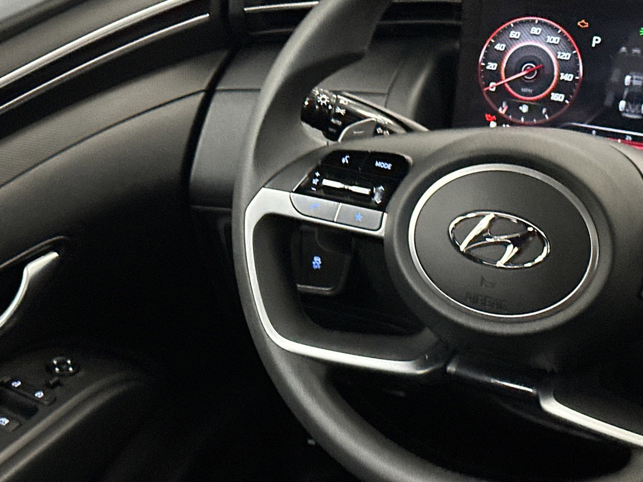 Used 2024 Hyundai Santa Cruz Night image 20