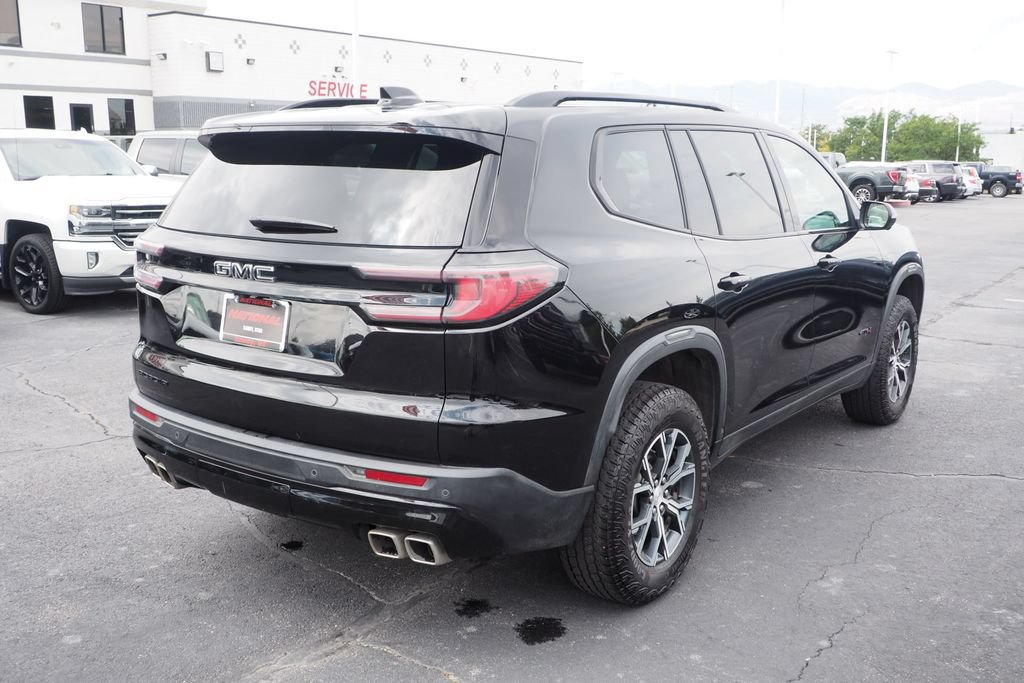 Used 2024 GMC Acadia AT4 w/ Luxury Package AWD/4WD image 5