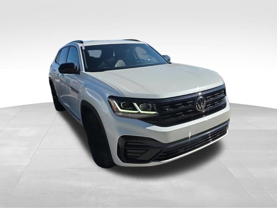 Used 2023 Volkswagen Atlas Cross Sport SEL R-Line AWD/4WD image 3