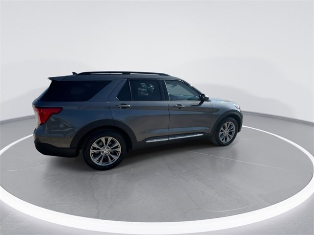 Certified 2022 Ford Explorer XLT w/ Equipment Group 202A image 11