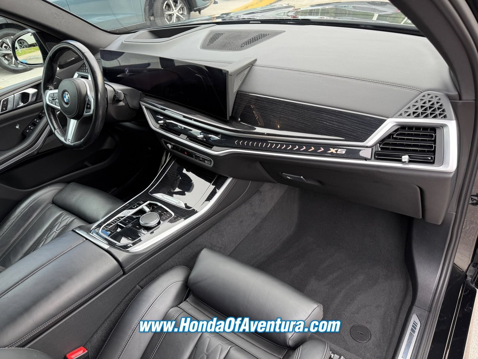 Used 2024 BMW X5 sDrive40i w/ M Sport Package RWD image 10