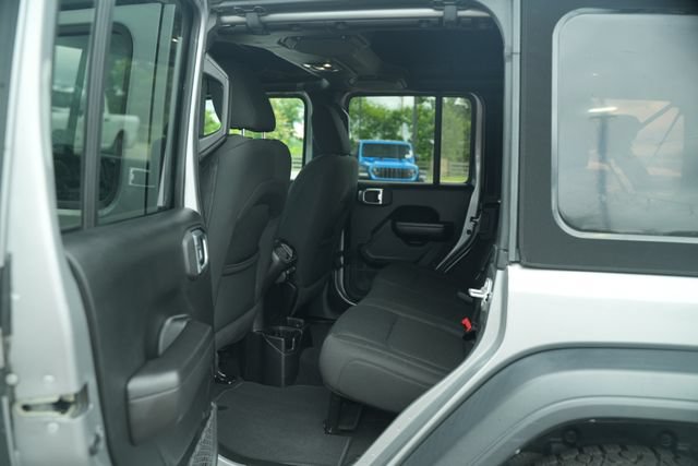 Used 2020 Jeep Wrangler Unlimited Sport AWD/4WD image 15