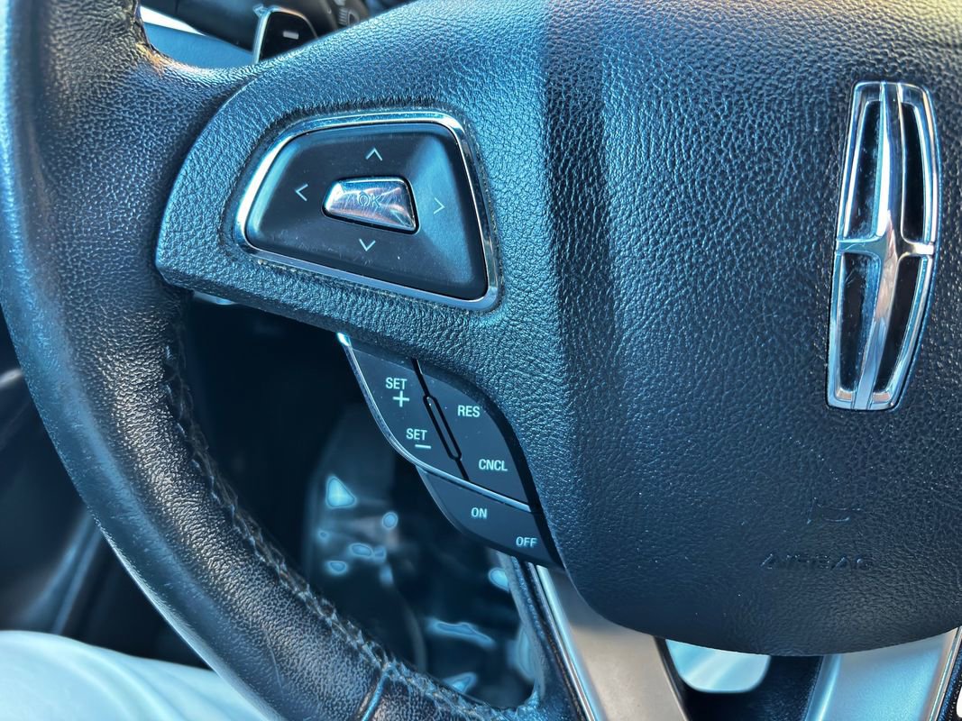 Used 2017 Lincoln MKC Premiere image 28