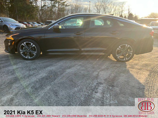 Used 2021 Kia K5 EX w/ EX Premium Package FWD image 4