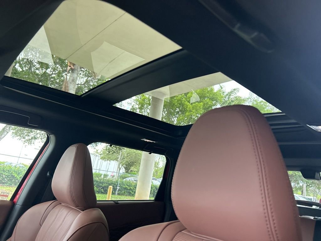 New 2025 Mitsubishi Outlander SEL image 17