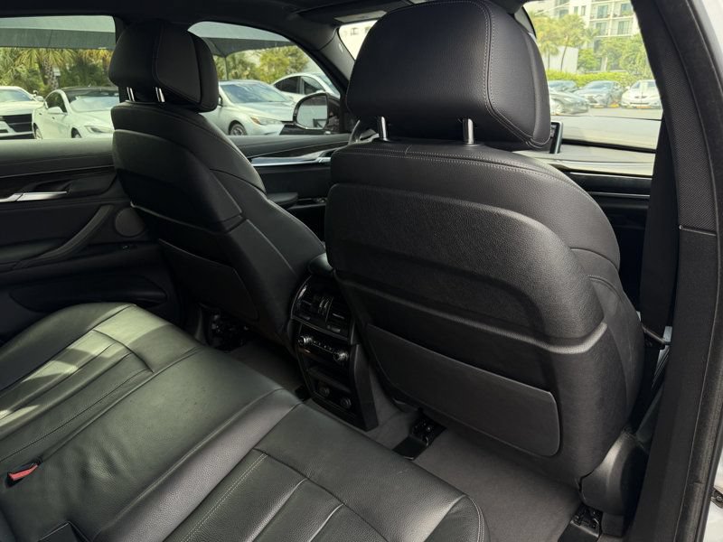 Used 2019 BMW X6 sDrive35i w/ Premium Package RWD image 28
