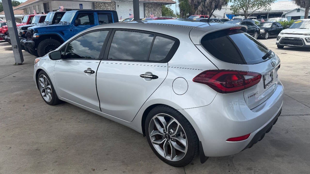 Used 2016 Kia Forte SX FWD image 7