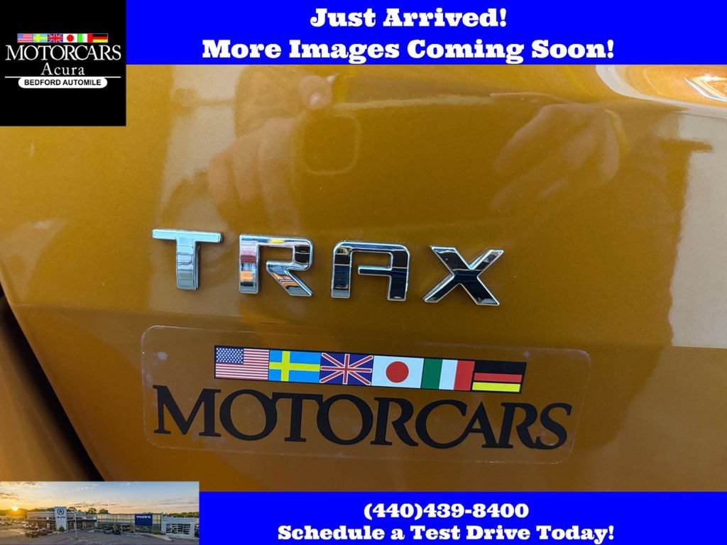 Used 2017 Chevrolet Trax LT w/ Sun & Sound Package FWD image 34
