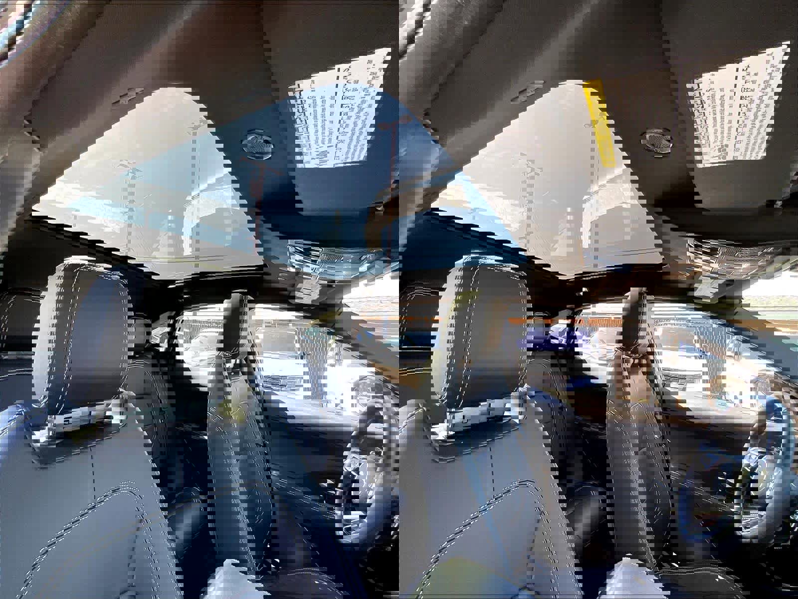 Used 2024 Jaguar E-PACE R-Dynamic SE image 23