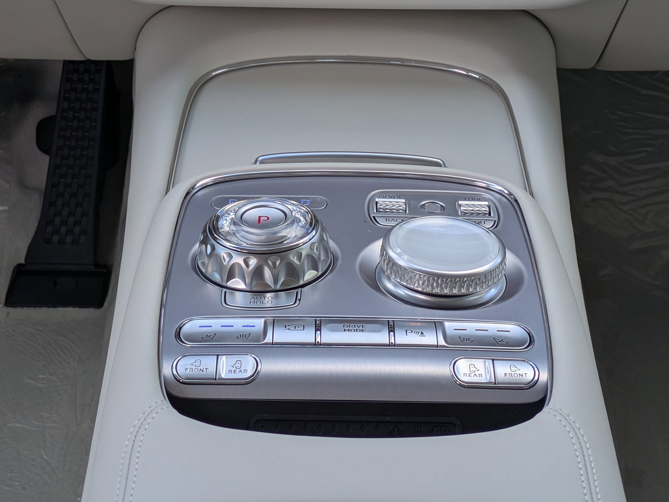 New 2026 Genesis G90 3.5T AWD/4WD image 17