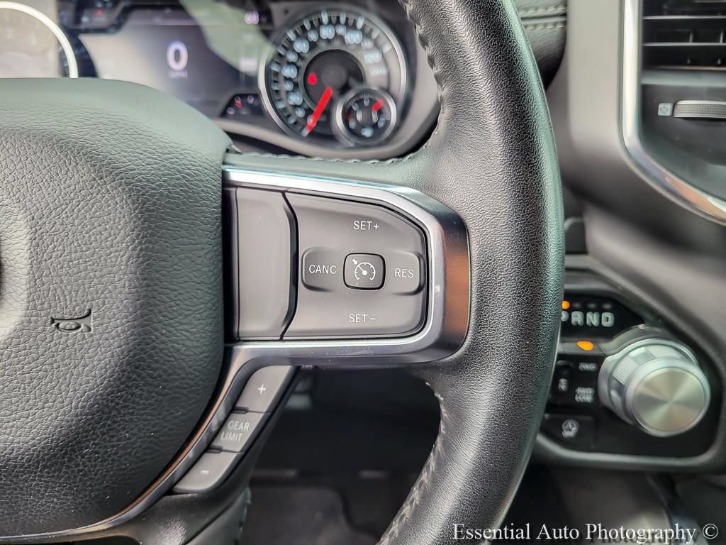 Used 2024 RAM 1500 Laramie AWD/4WD image 15