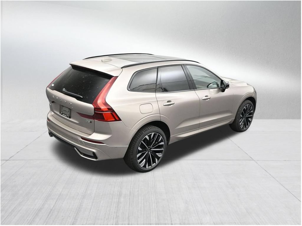 New 2026 Volvo XC60 B5 Ultra AWD/4WD image 17