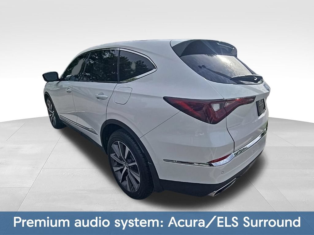 Used 2025 Acura MDX w/ Technology Package FWD image 5