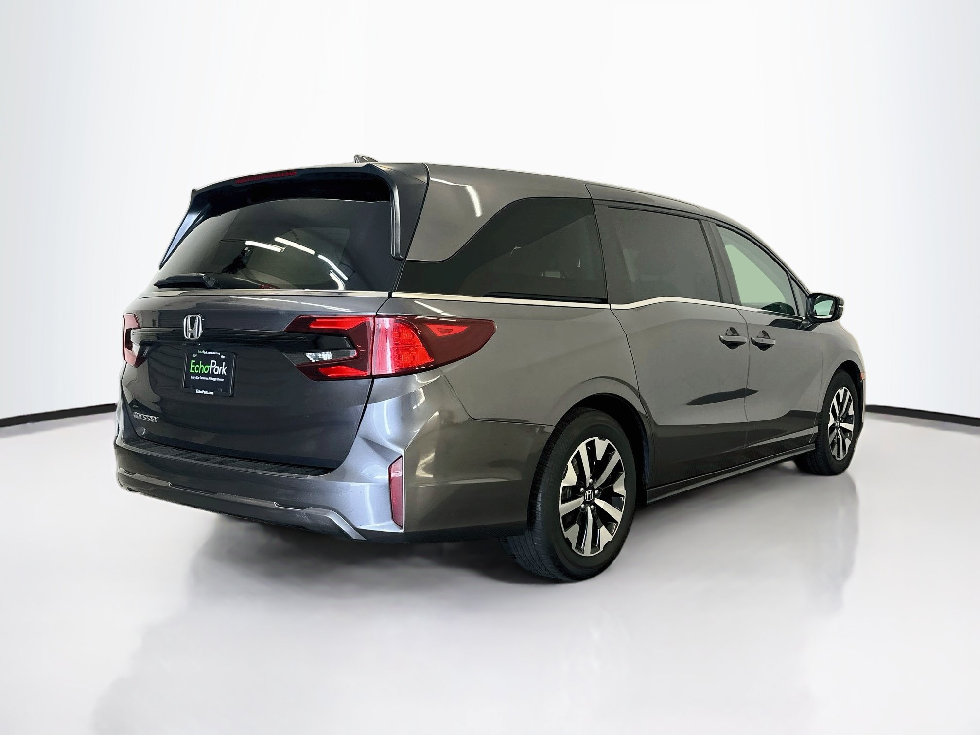 Used 2025 Honda Odyssey EX-L image 9