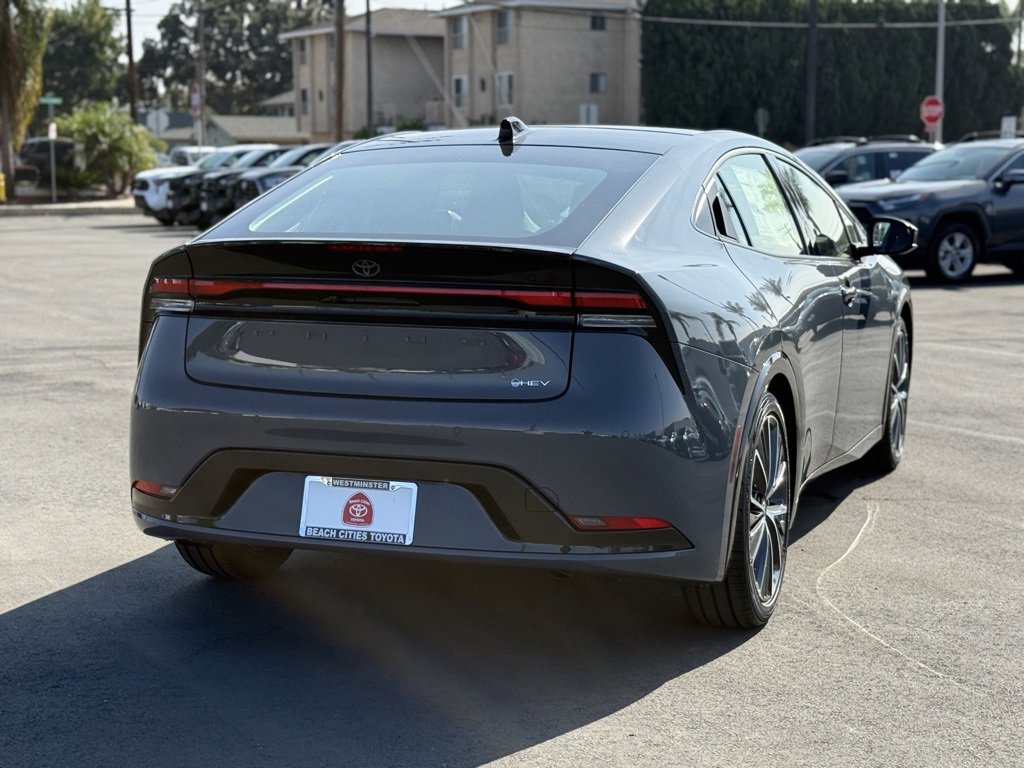 New 2026 Toyota Prius XLE image 11