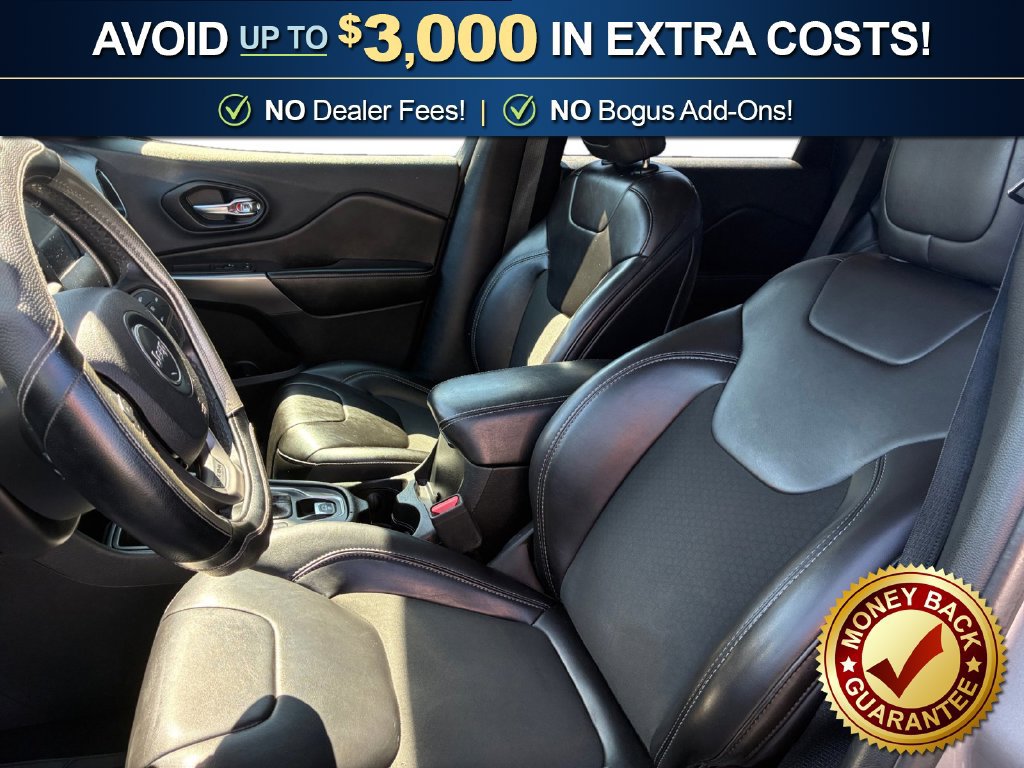 Used 2019 Jeep Cherokee Latitude Plus FWD image 14