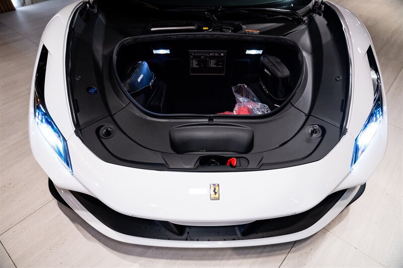 Used 2021 Ferrari F8 Tributo RWD image 31