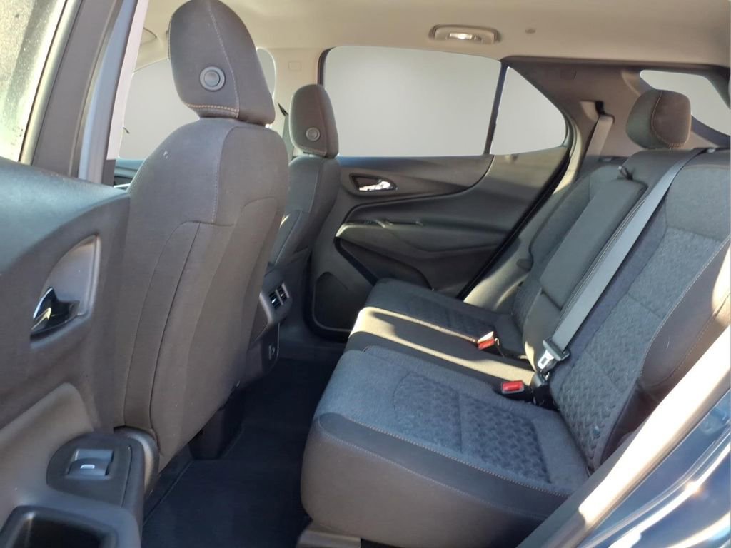 Used 2024 Chevrolet Equinox LT FWD image 7