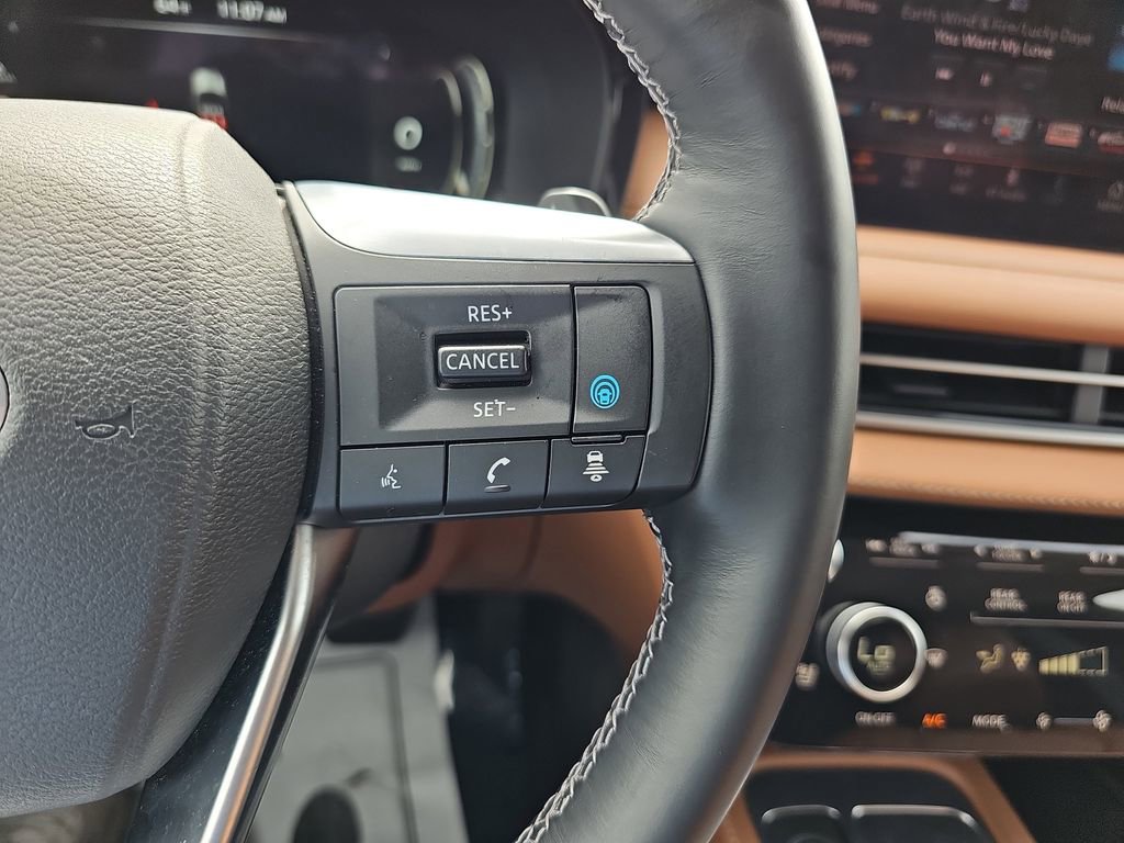 Used 2025 INFINITI QX60 Sensory image 23