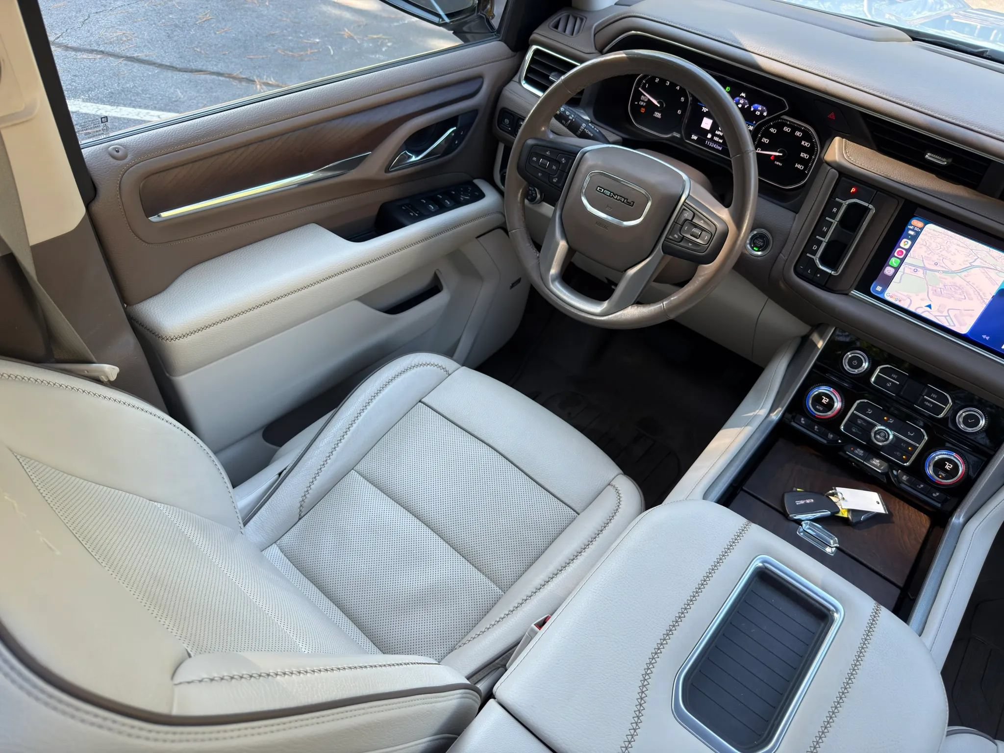 Used 2021 GMC Yukon XL Denali w/ Denali Premium Package RWD image 22
