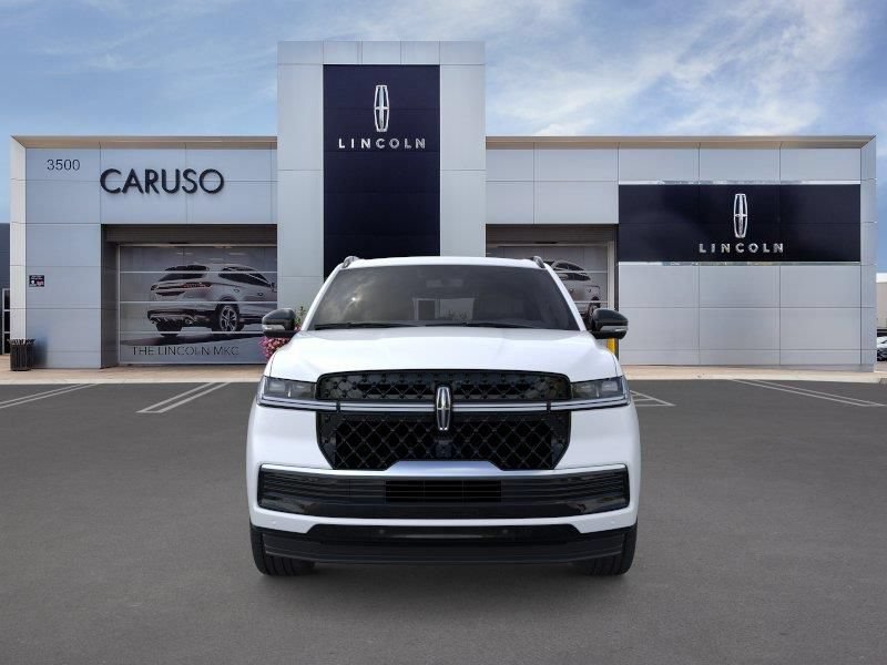 New 2026 Lincoln Navigator Reserve w/ Jet Appearance Package AWD/4WD image 6