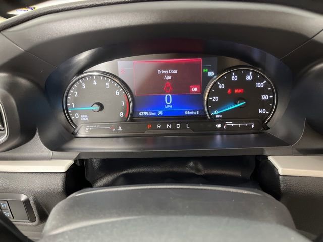 Used 2024 Ford Explorer XLT w/ Equipment Group 202A RWD image 24