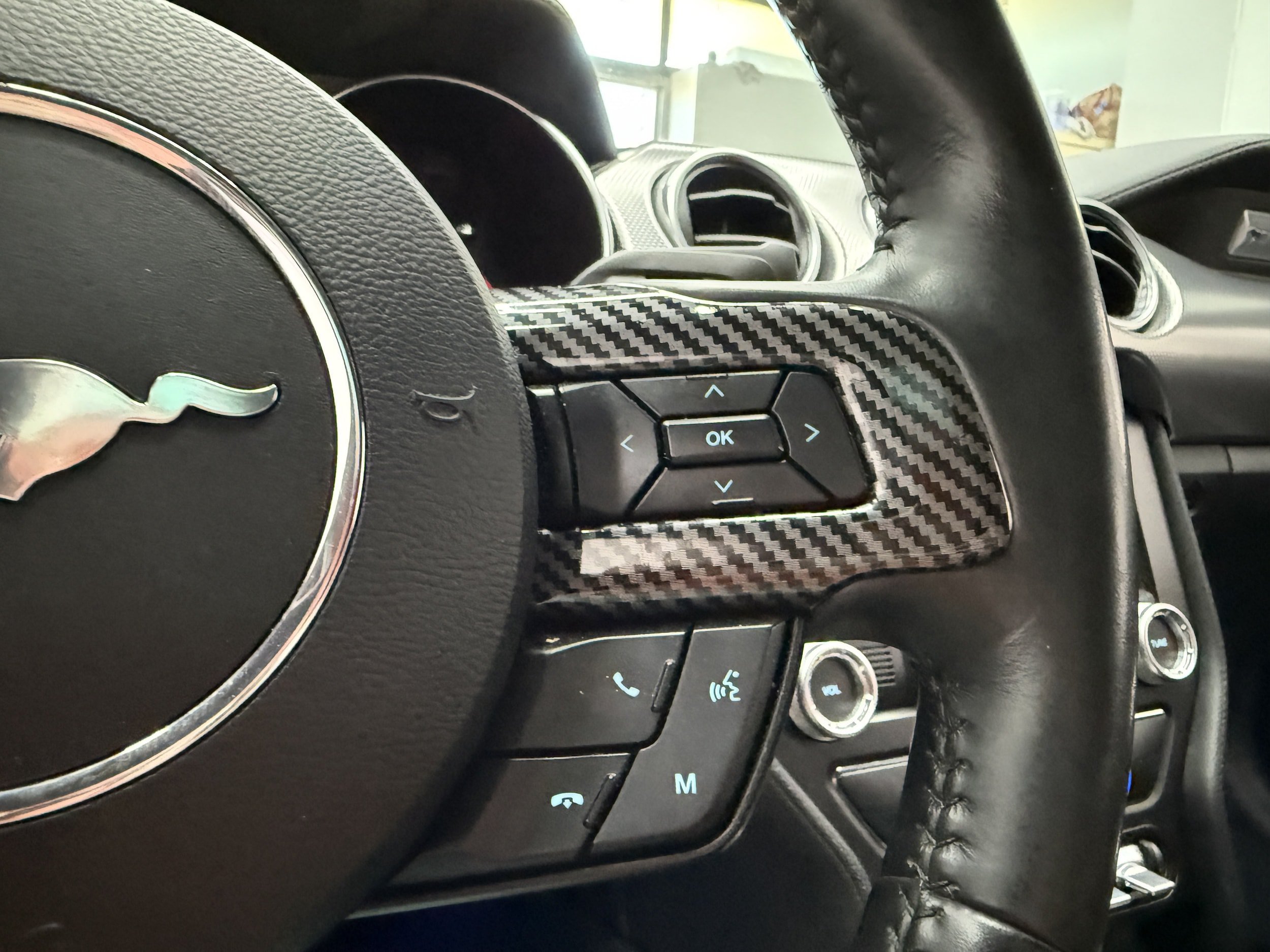 Used 2021 Ford Mustang GT RWD image 16