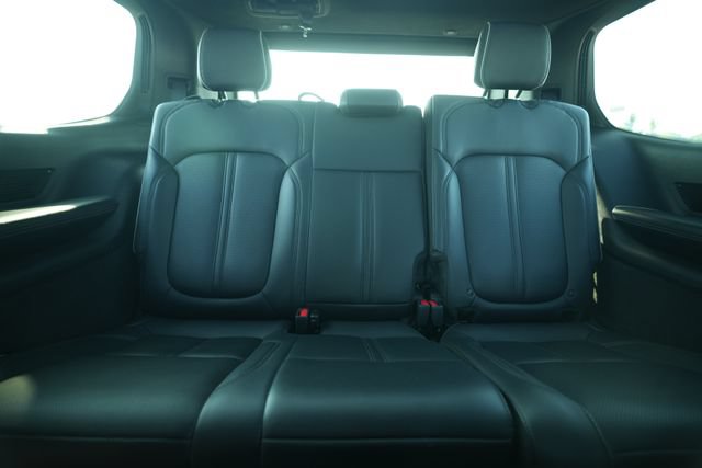 Used 2023 Jeep Grand Wagoneer Series II AWD/4WD image 28