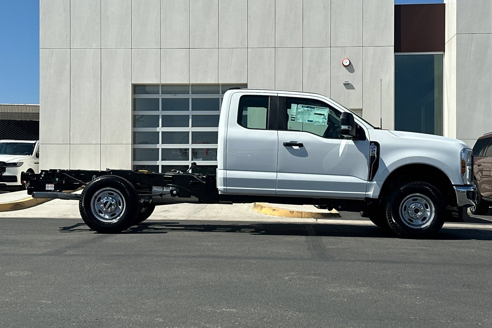 New 2026 Ford F250 XL w/ XL Chrome Package AWD/4WD image 2