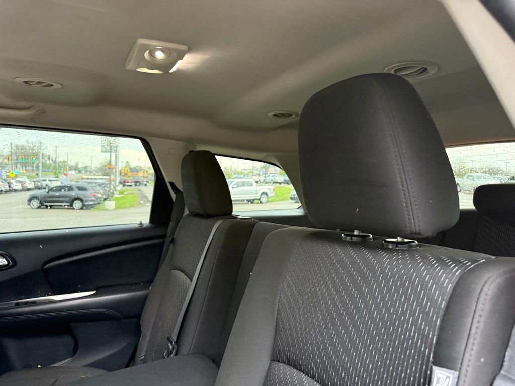 Used 2018 Dodge Journey SXT image 24