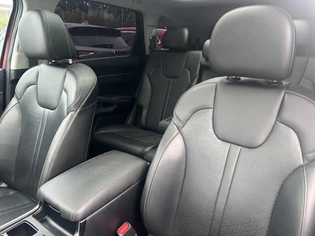 Certified 2023 Kia Sorento S w/ Panoramic Sunroof Package FWD image 9