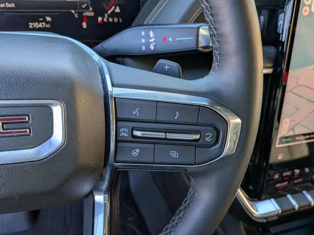 Certified 2025 GMC Yukon XL Elevation image 17