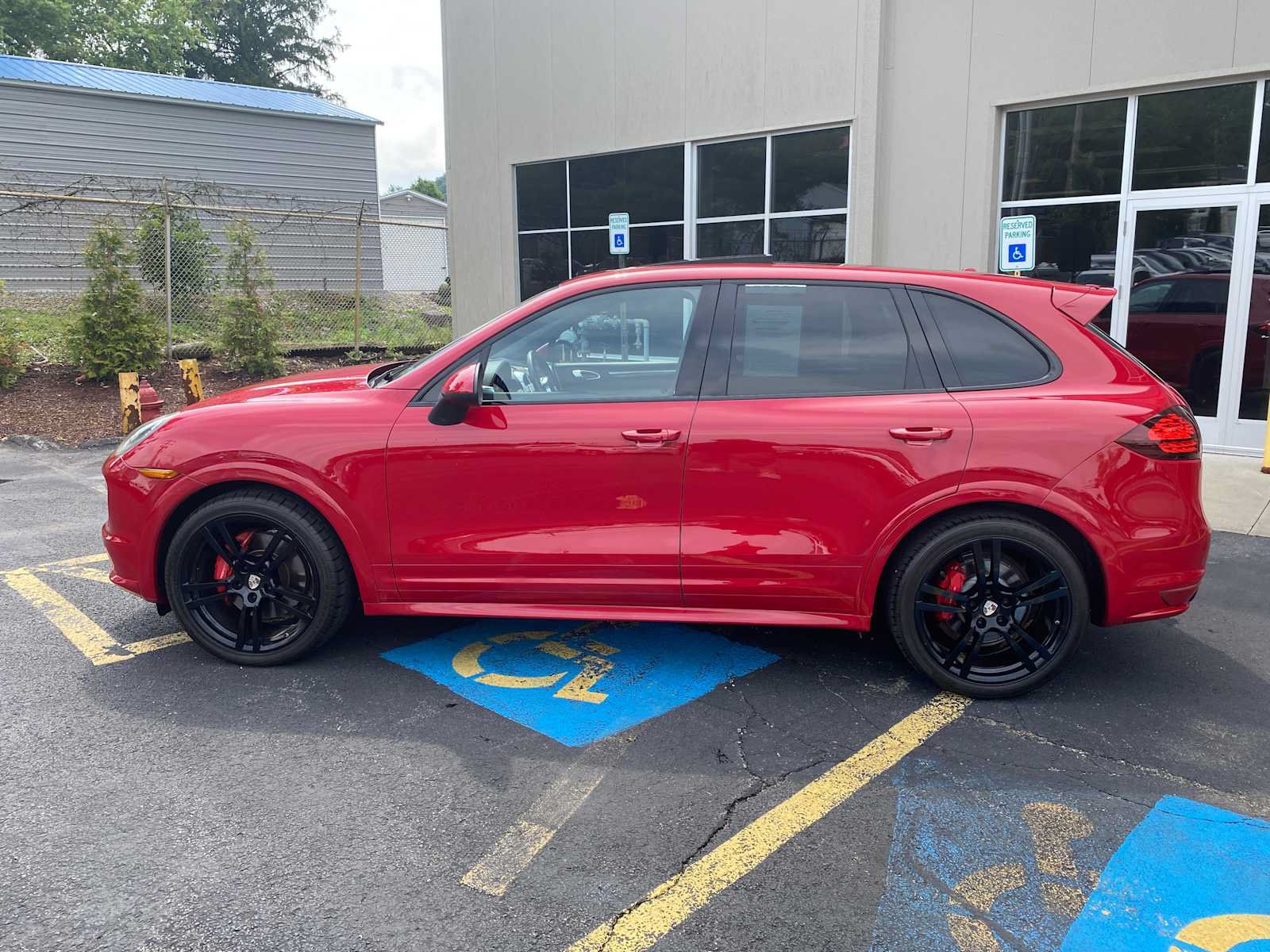 Used 2013 Porsche Cayenne GTS AWD/4WD image 13