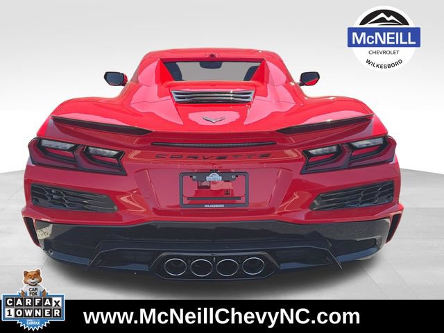 Used 2025 Chevrolet Corvette Z06 RWD image 7