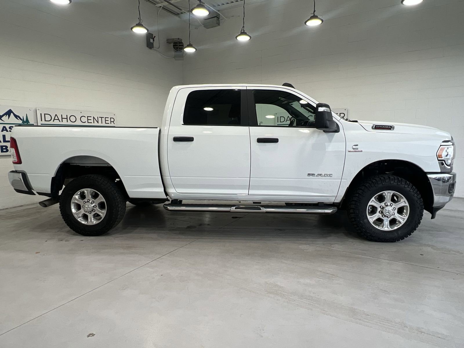 Used 2024 RAM 2500 Big Horn image 9