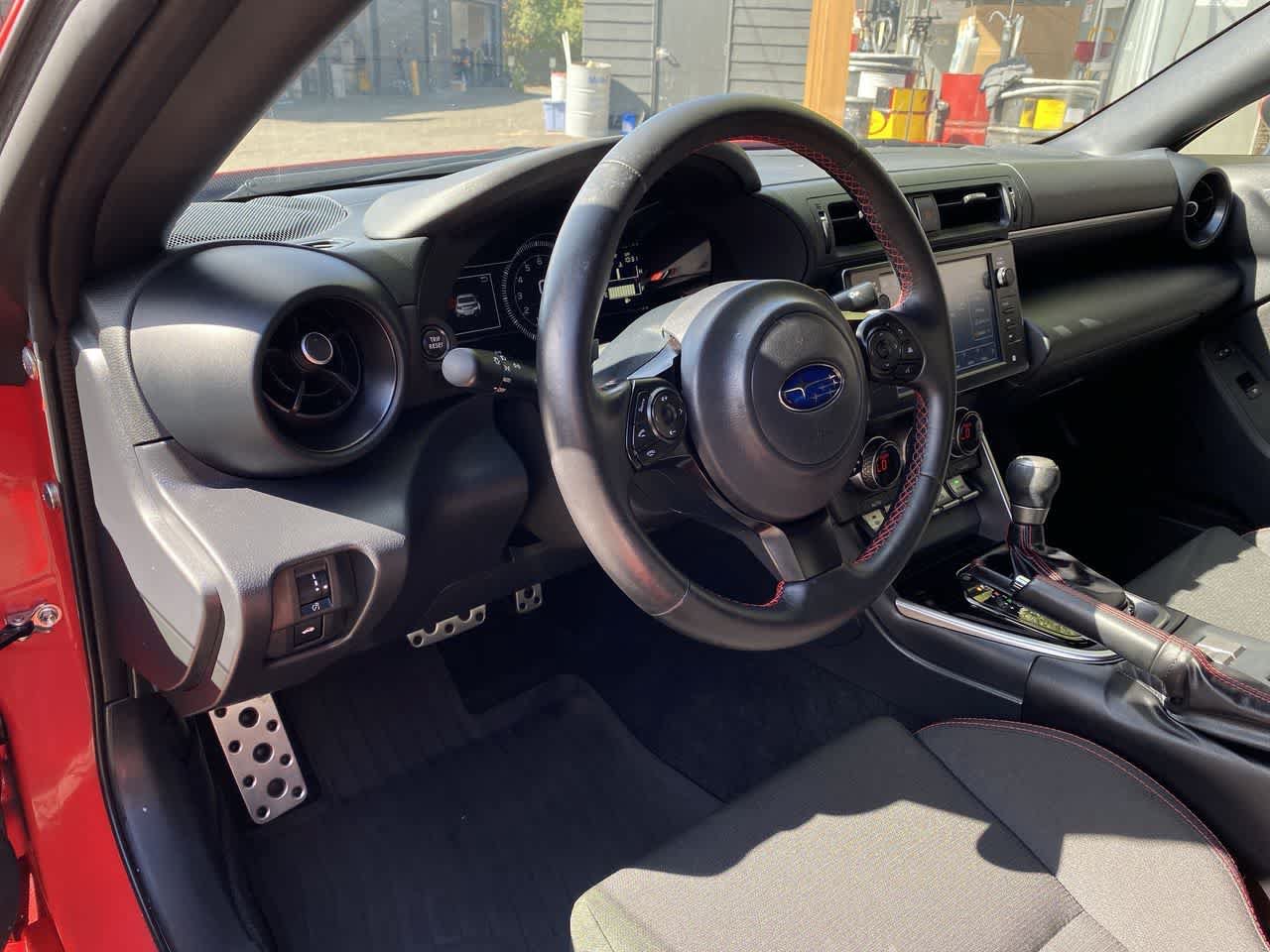 Used 2022 Subaru BRZ Premium w/ Popular Package #2 RWD image 2