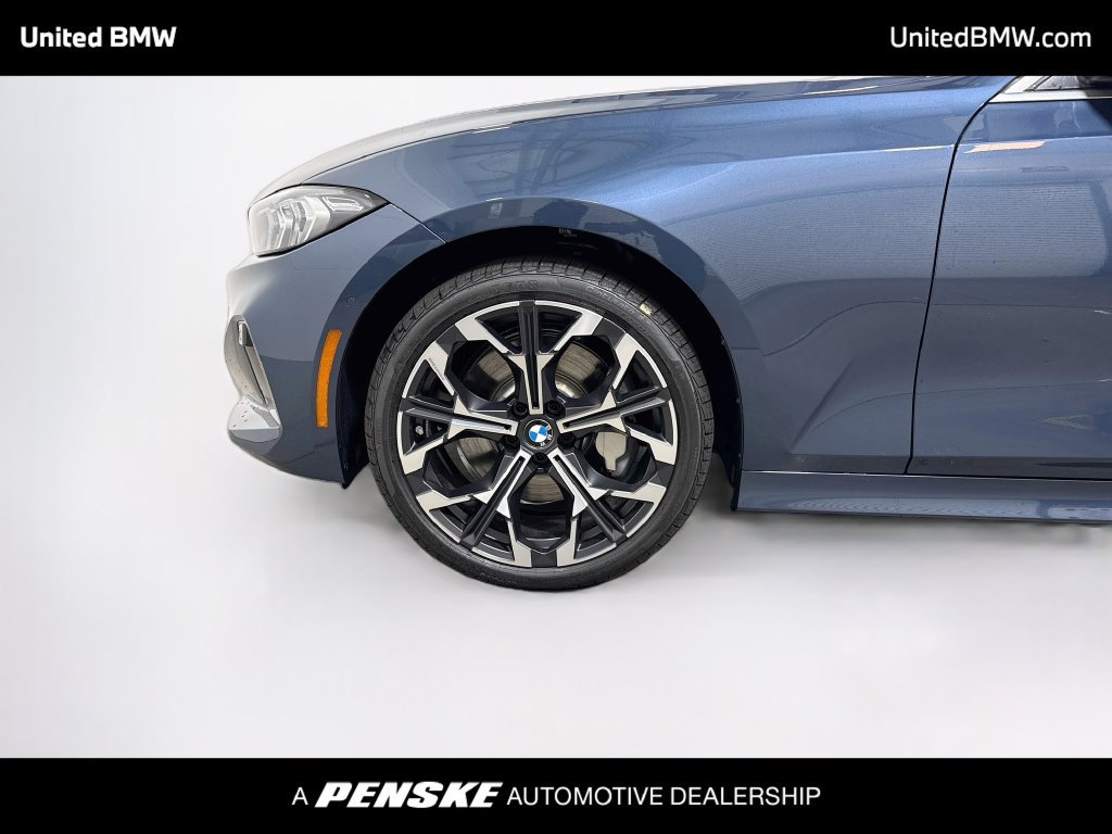 New 2026 BMW 330i Sedan w/ Premium Package RWD image 9
