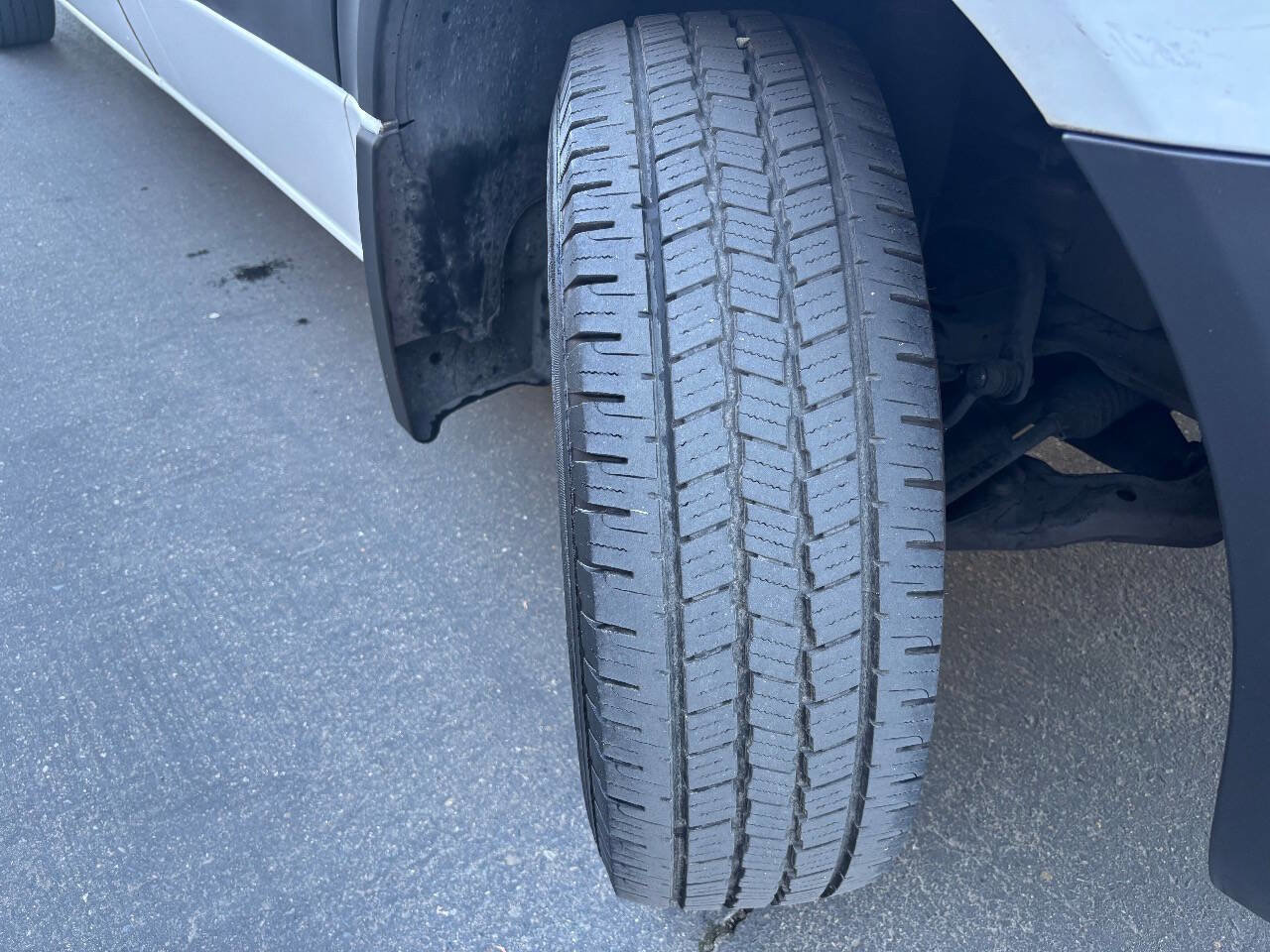 Used 2016 Mercedes-Benz Sprinter 2500 image 24