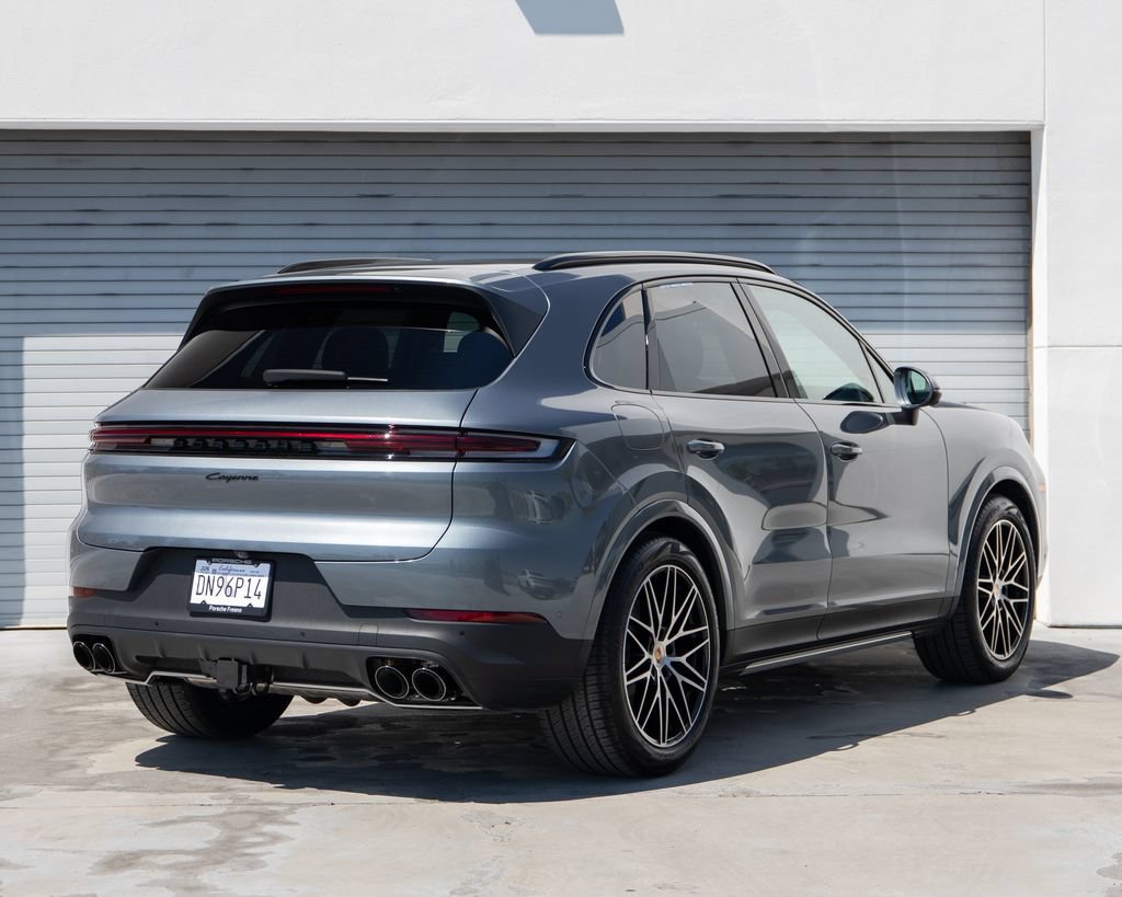 Certified 2026 Porsche Cayenne AWD/4WD image 27