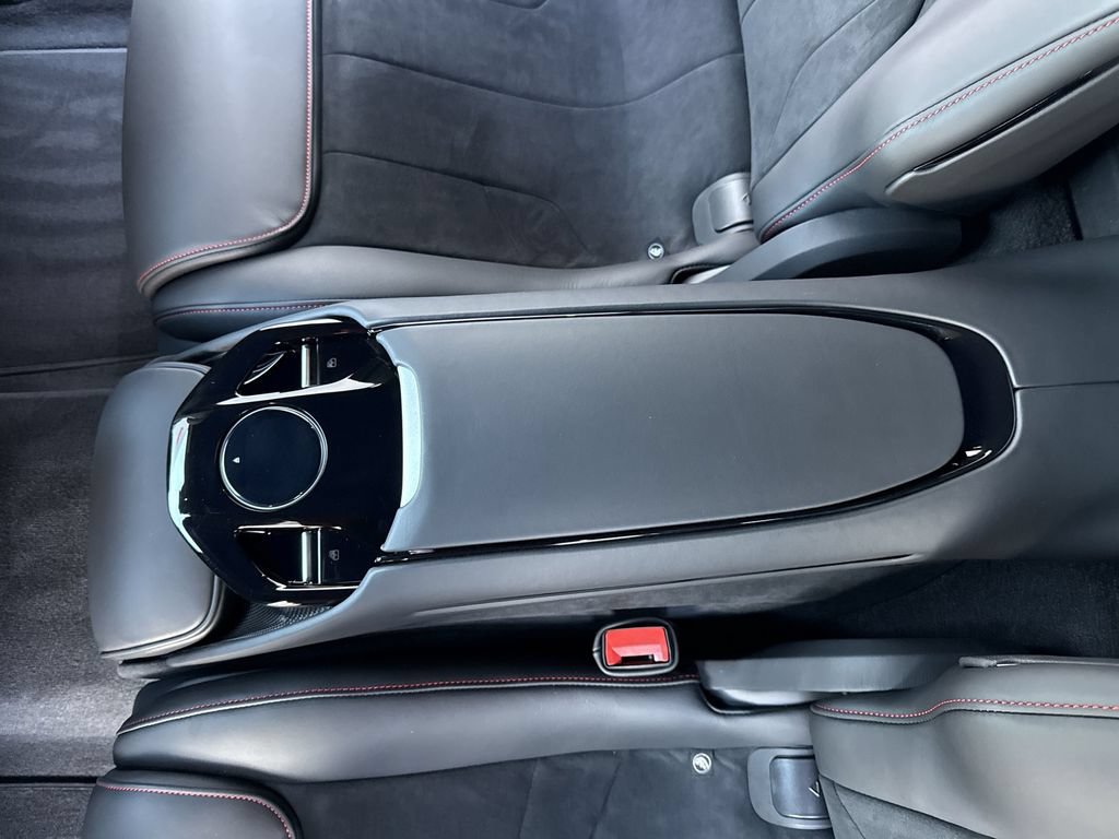 Certified 2024 Ferrari Purosangue AWD/4WD image 32