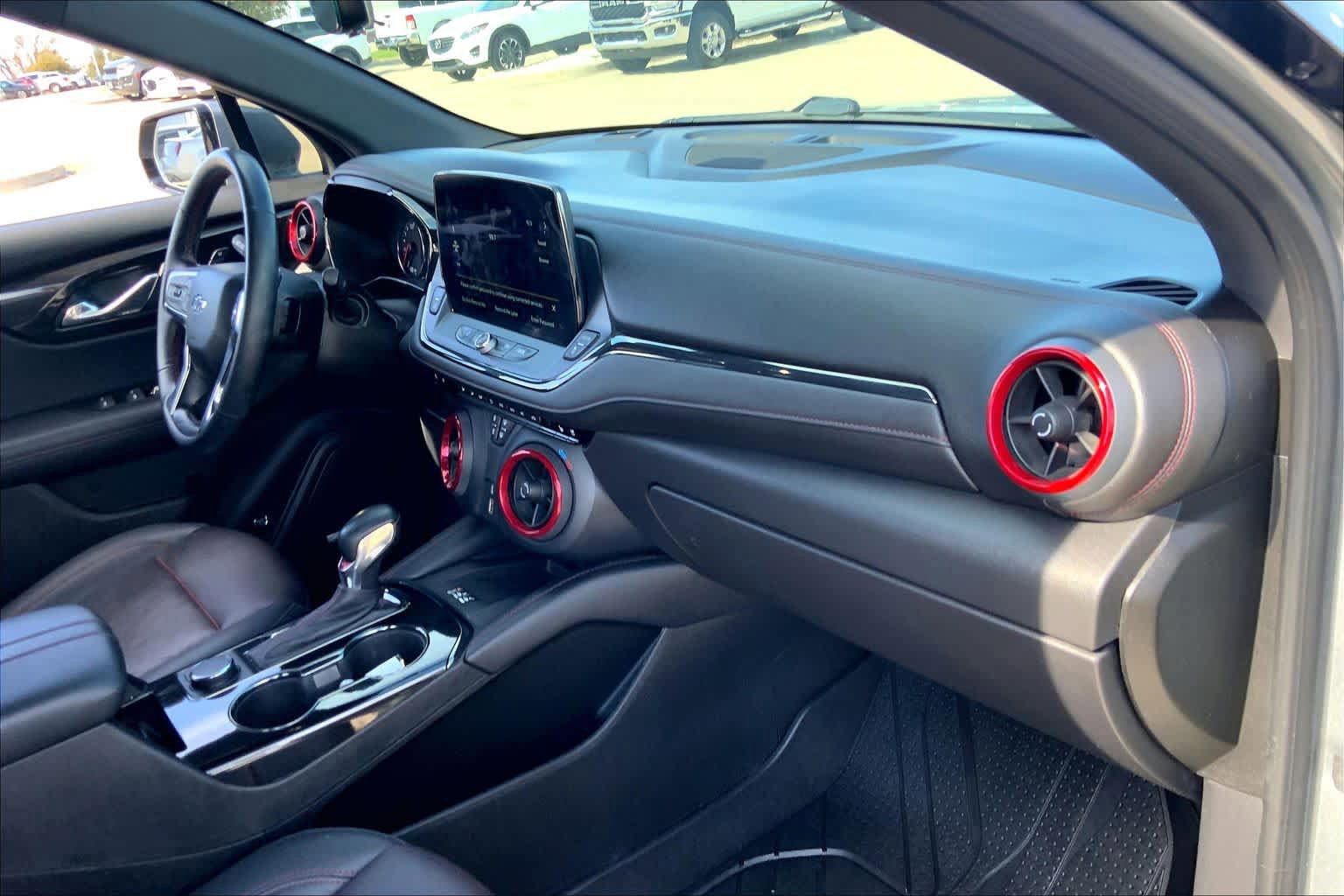 Used 2023 Chevrolet Blazer RS w/ Driver Confidence II Package FWD image 19