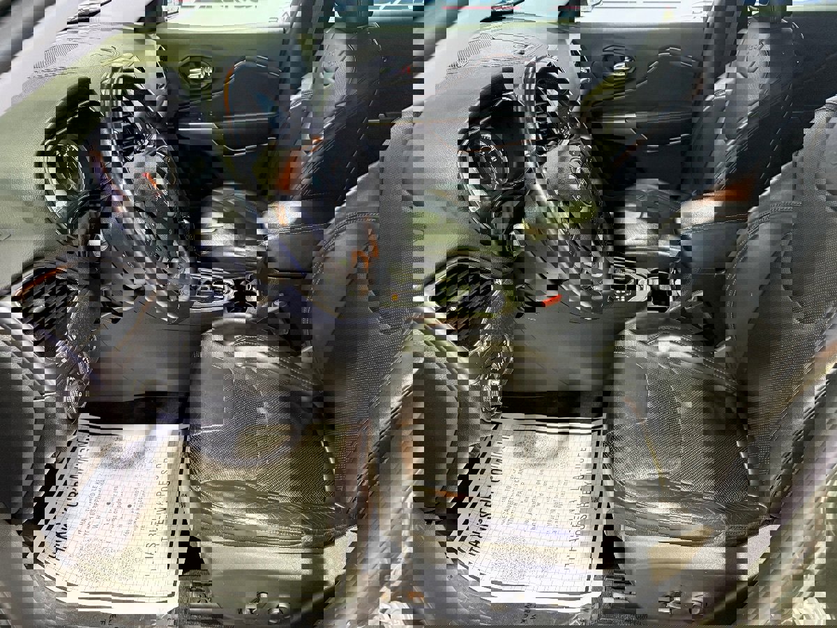 Used 2019 Jeep Cherokee Limited image 30