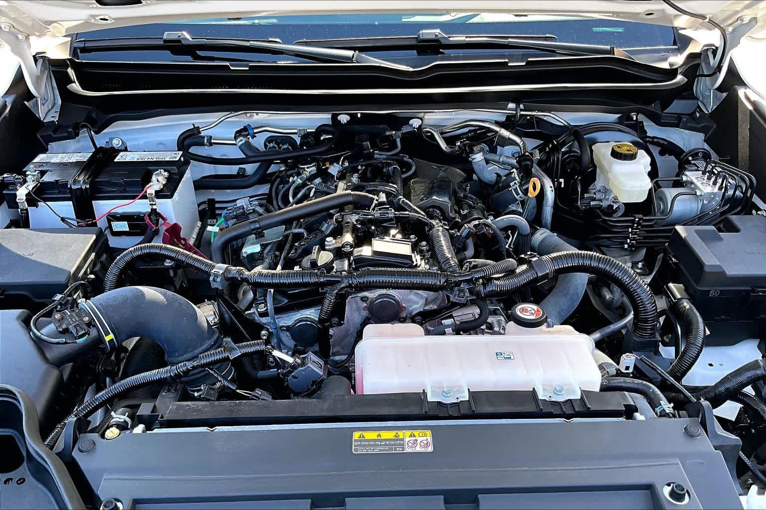 Used 2025 Toyota Tacoma SR5 RWD image 32