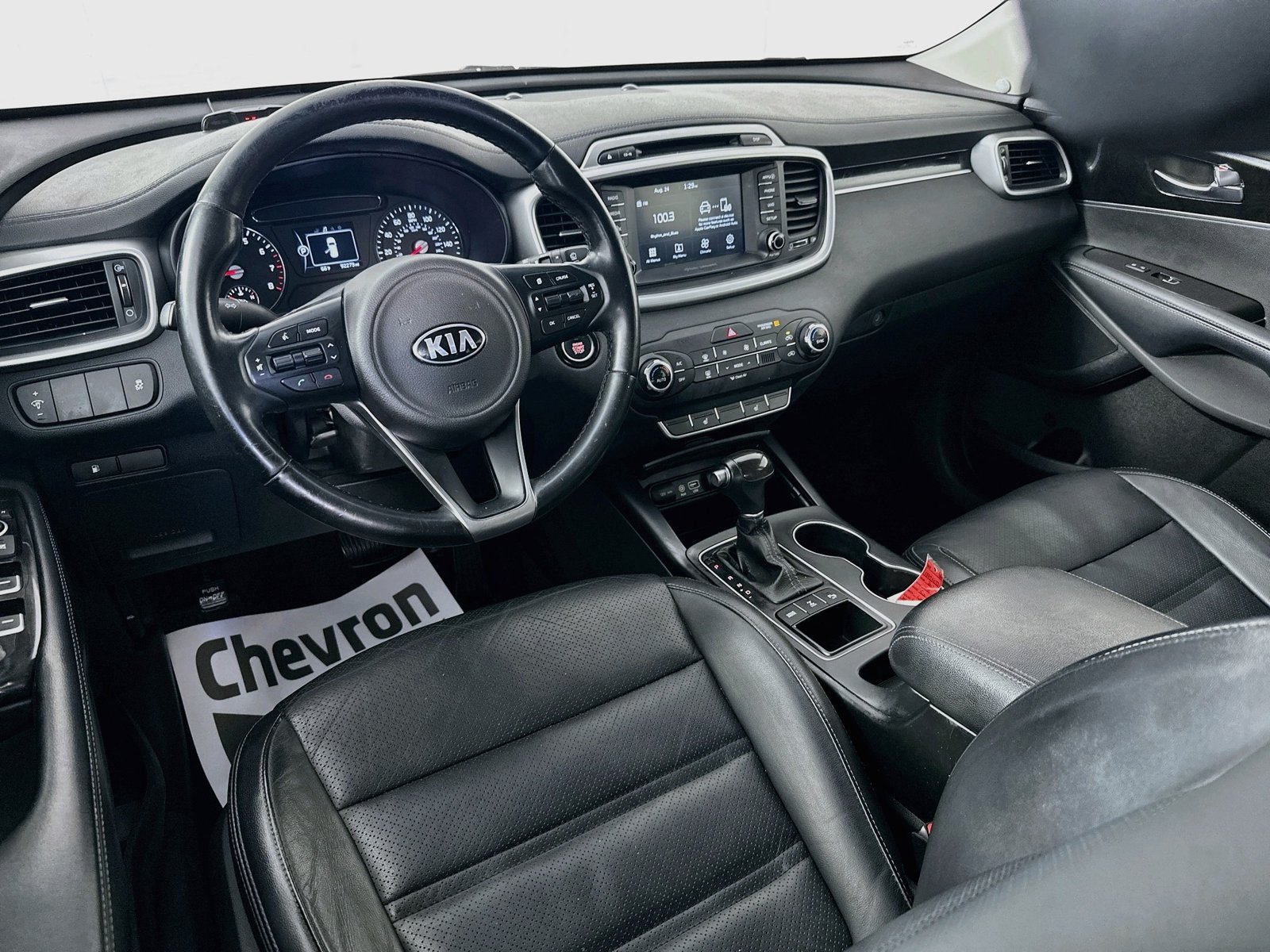 Used 2017 Kia Sorento AWD w/ LX Convenience Package image 21