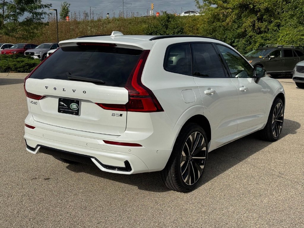 Certified 2026 Volvo XC60 B5 Ultra AWD/4WD image 4